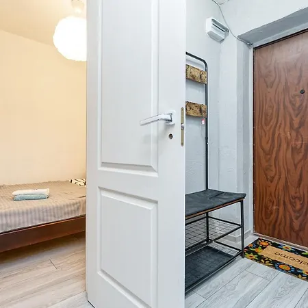 Dubnas Iela - 6 Riga